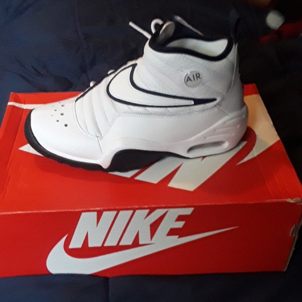 Nike shoes